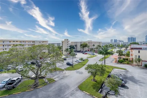 2999 Point East Drive Aventura FL 33160