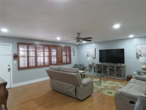 11840 NE 19th Drive North Miami FL 33181