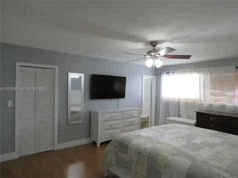 11840 NE 19th Drive North Miami FL 33181