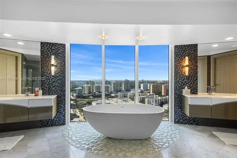 17201 Collins Avenue Sunny Isles Beach FL 33160