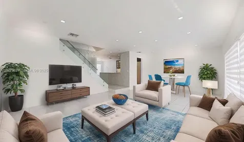 8212 NW 8th Place Plantation FL 33324