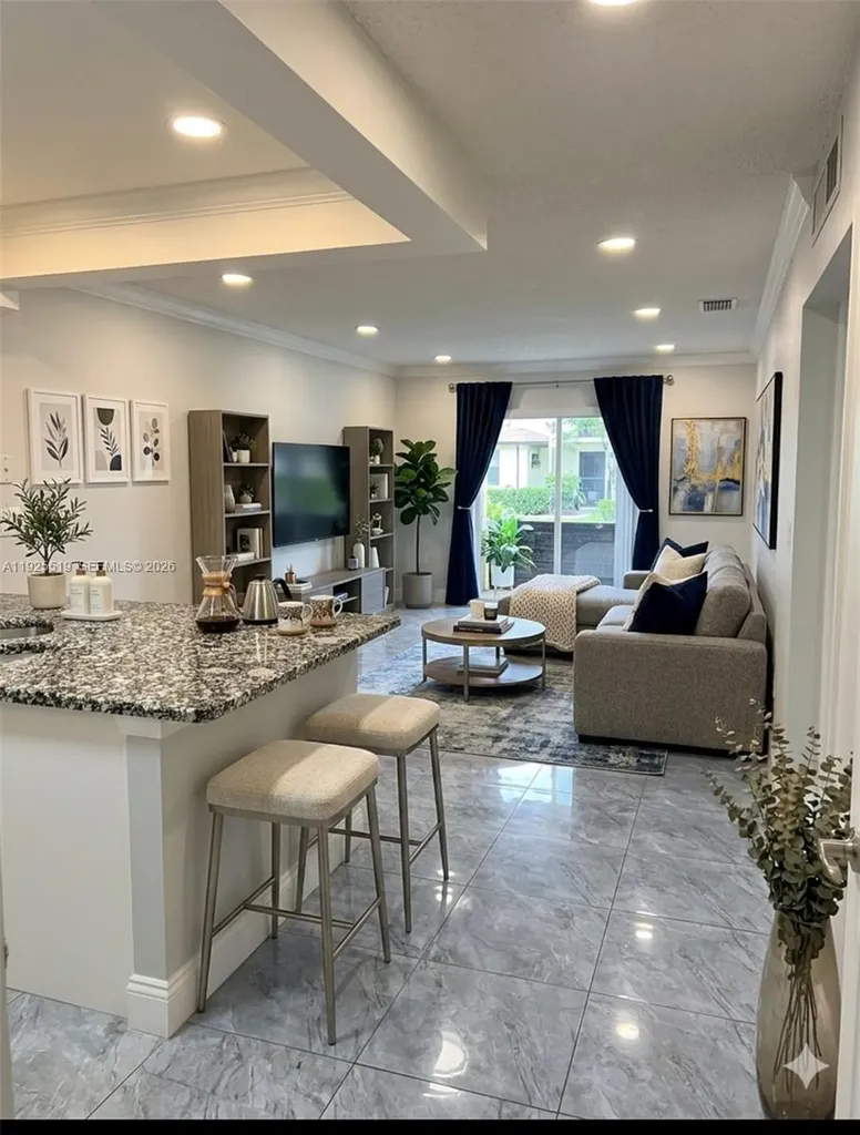1075 W 68th Street Hialeah FL 33014