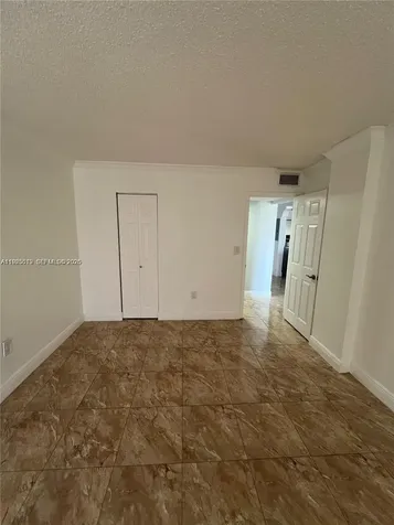 1075 W 68th Street Hialeah FL 33014