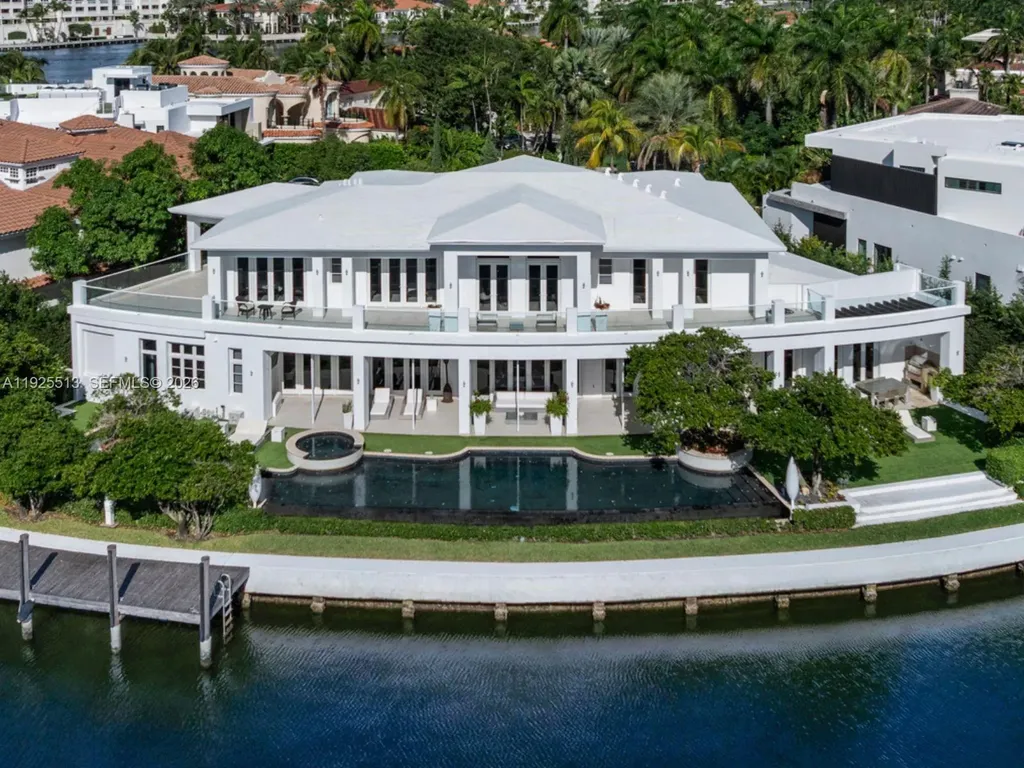 142 S Island Drive Golden Beach FL 33160