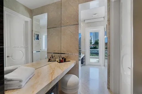 142 S Island Drive Golden Beach FL 33160