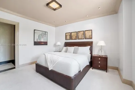 142 S Island Drive Golden Beach FL 33160