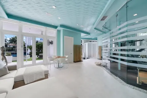 142 S Island Drive Golden Beach FL 33160