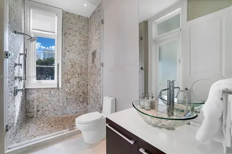 142 S Island Drive Golden Beach FL 33160