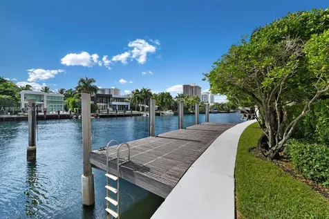 142 S Island Drive Golden Beach FL 33160