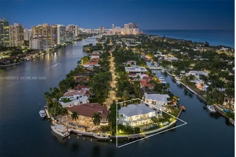 142 S Island Drive Golden Beach FL 33160