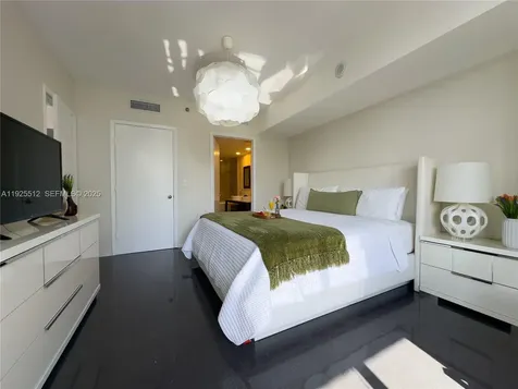 485 Brickell Avenue Miami FL 33131