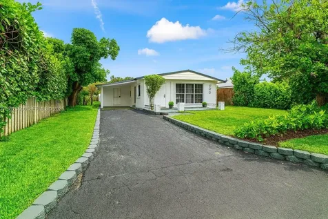 909 NE 7th Street Pompano Beach FL 33060