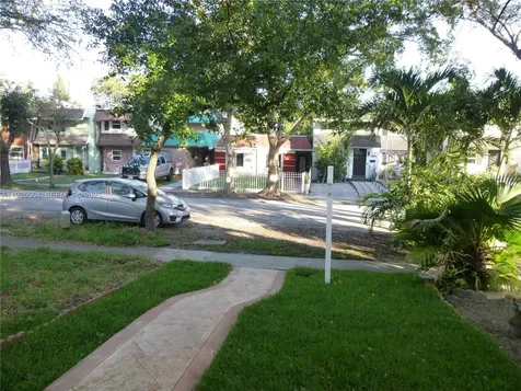 1734 NE 142nd Street North Miami FL 33181