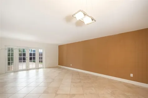1734 NE 142nd Street North Miami FL 33181