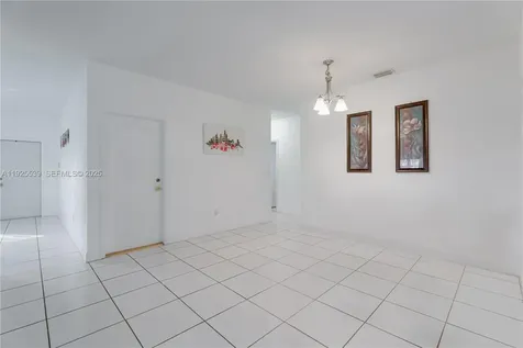 13941 SW 13th Street Miami FL 33184