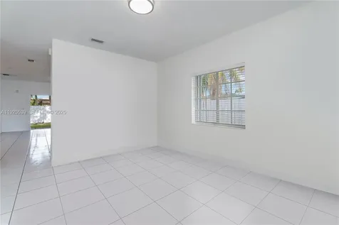 13941 SW 13th Street Miami FL 33184