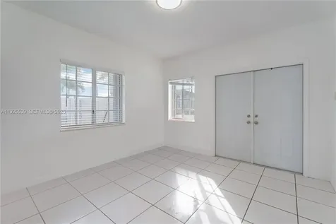 13941 SW 13th Street Miami FL 33184