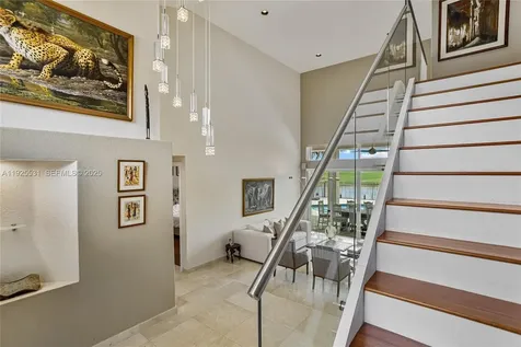2706 Oakmont Weston FL 33332