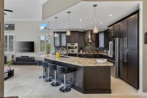 2706 Oakmont Weston FL 33332