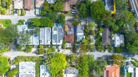 2881 SW 33rd Court Miami FL 33133