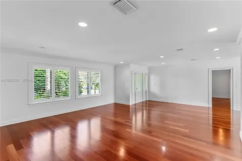 6960 Sunrise Drive Coral Gables FL 33133