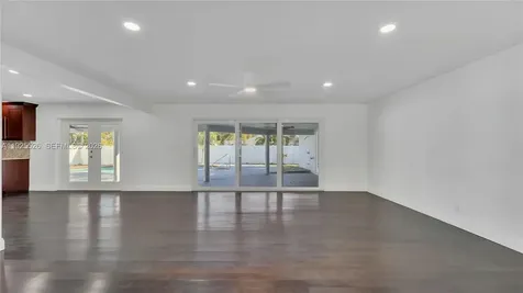 620 NE 2nd Street Pompano Beach FL 33060