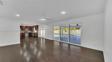 620 NE 2nd Street Pompano Beach FL 33060