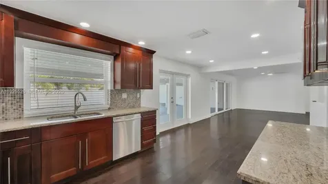 620 NE 2nd Street Pompano Beach FL 33060