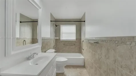 620 NE 2nd Street Pompano Beach FL 33060