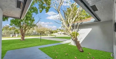 620 NE 2nd Street Pompano Beach FL 33060