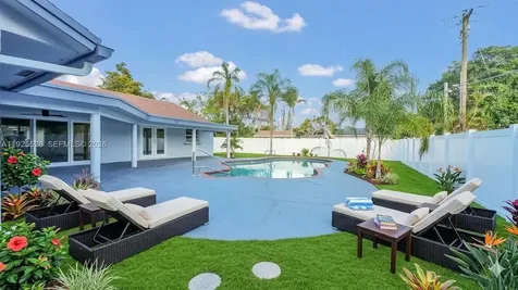 620 NE 2nd Street Pompano Beach FL 33060