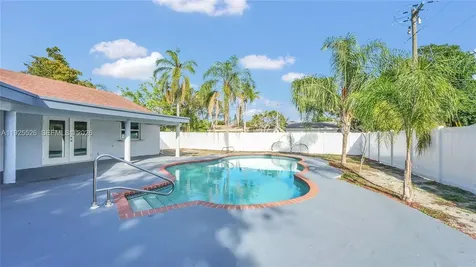 620 NE 2nd Street Pompano Beach FL 33060