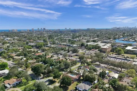 620 NE 2nd Street Pompano Beach FL 33060