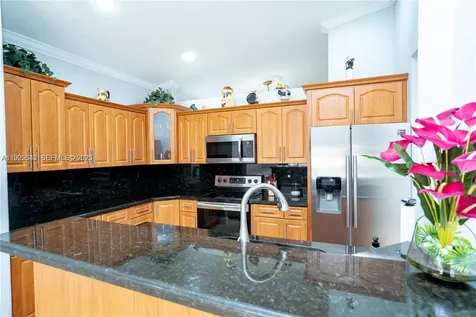 8952 NW 145th Lane Miami Lakes FL 33018