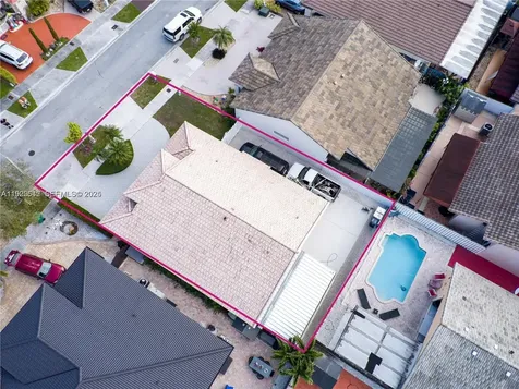 8952 NW 145th Lane Miami Lakes FL 33018