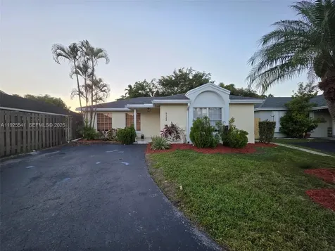 5722 NW 101st Court Doral FL 33178