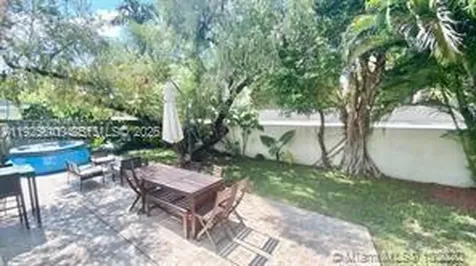 5722 NW 101st Court Doral FL 33178