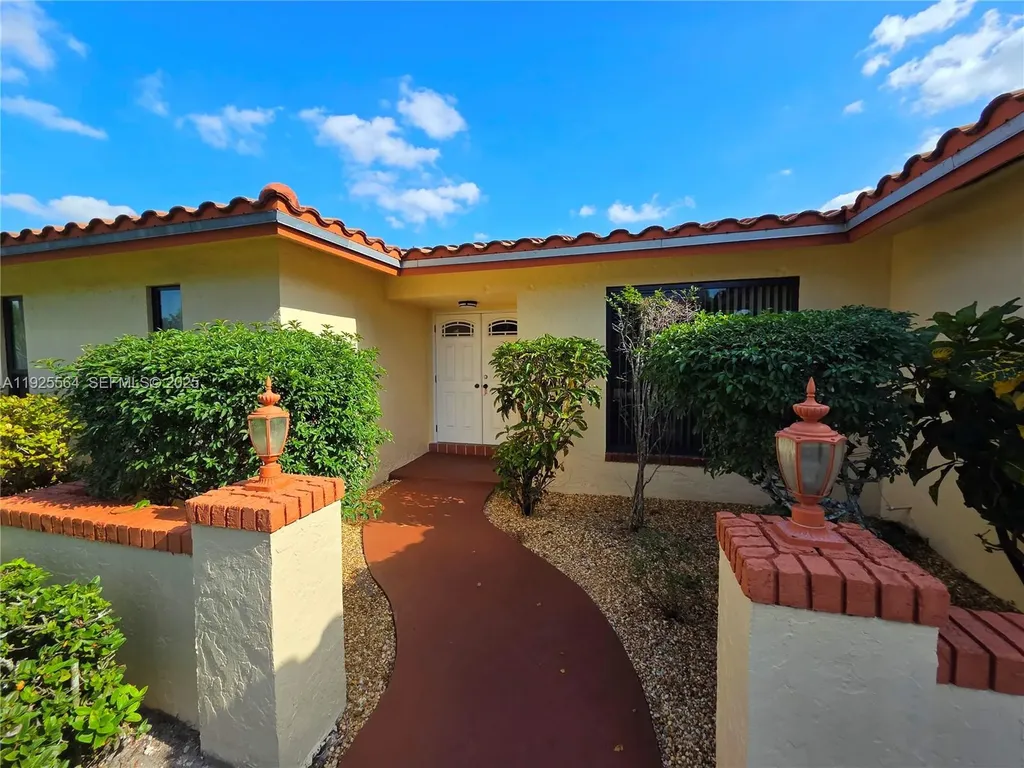 1327 NW 87th Terrace Coral Springs FL 33071