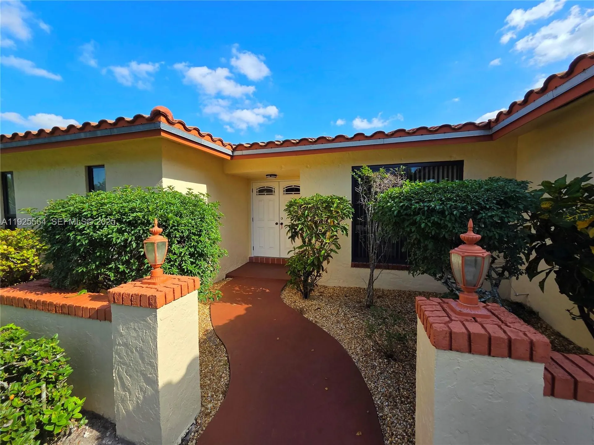 1327 NW 87th Terrace Coral Springs FL 33071