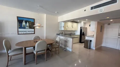 100 Lincoln Road Miami Beach FL 33139