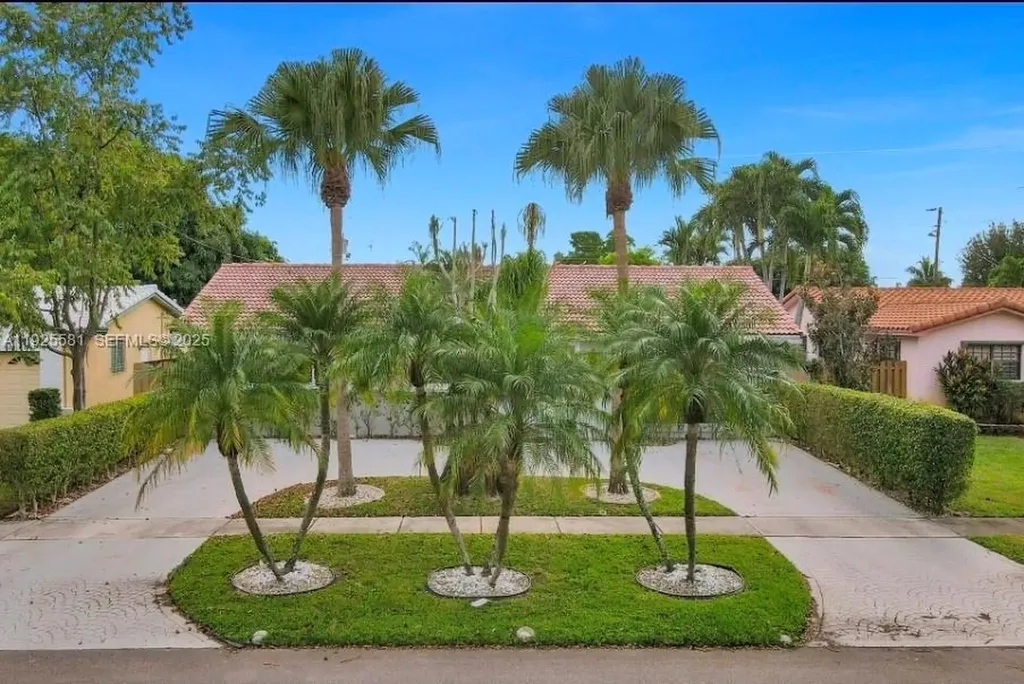 5500 Buchanan Street Hollywood FL 33021