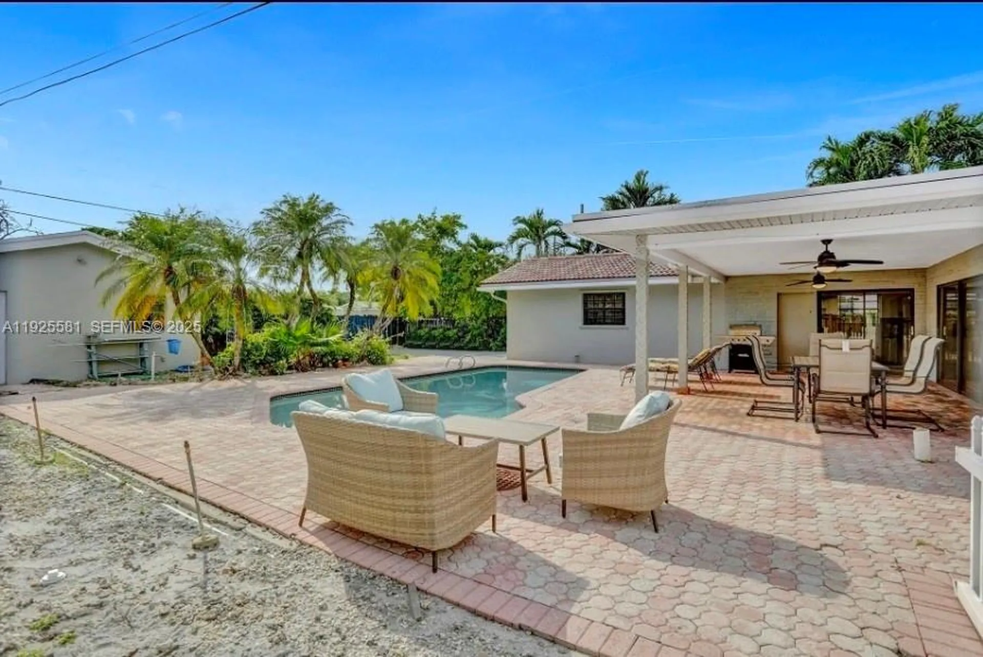 5500 Buchanan Street Hollywood FL 33021