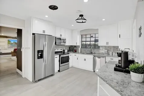5500 Buchanan Street Hollywood FL 33021