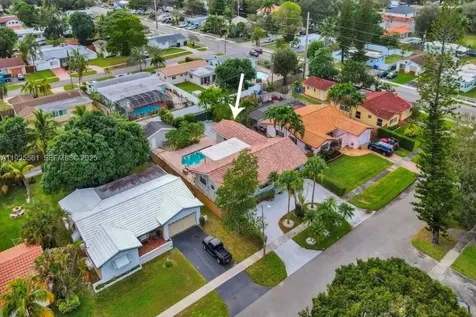 5500 Buchanan Street Hollywood FL 33021