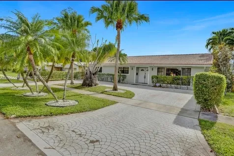 5500 Buchanan Street Hollywood FL 33021