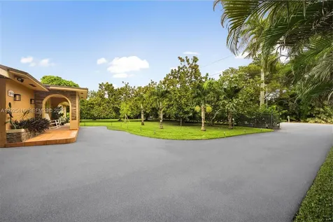 20450 SW 198th Avenue Miami FL 33187