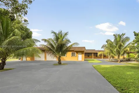 20450 SW 198th Avenue Miami FL 33187