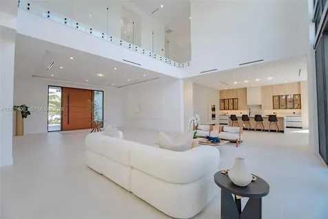 9840 SW 73rd Court Pinecrest FL 33156
