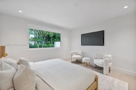 8825 NE 10th Avenue Miami FL 33138