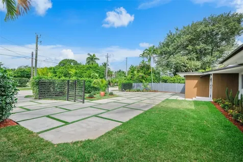 8825 NE 10th Avenue Miami FL 33138